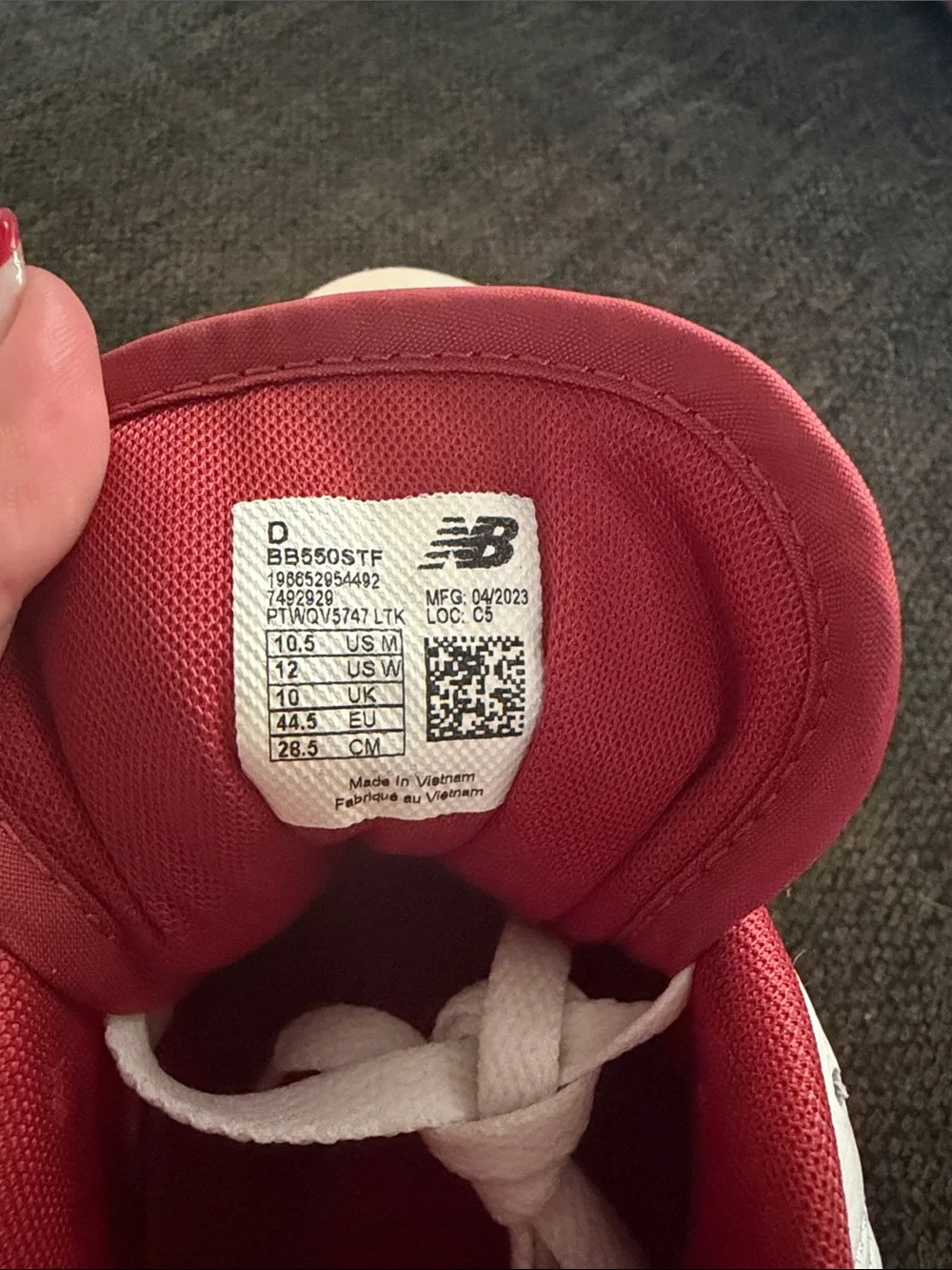 New Balance White and Red 550 Athletic Sneakers